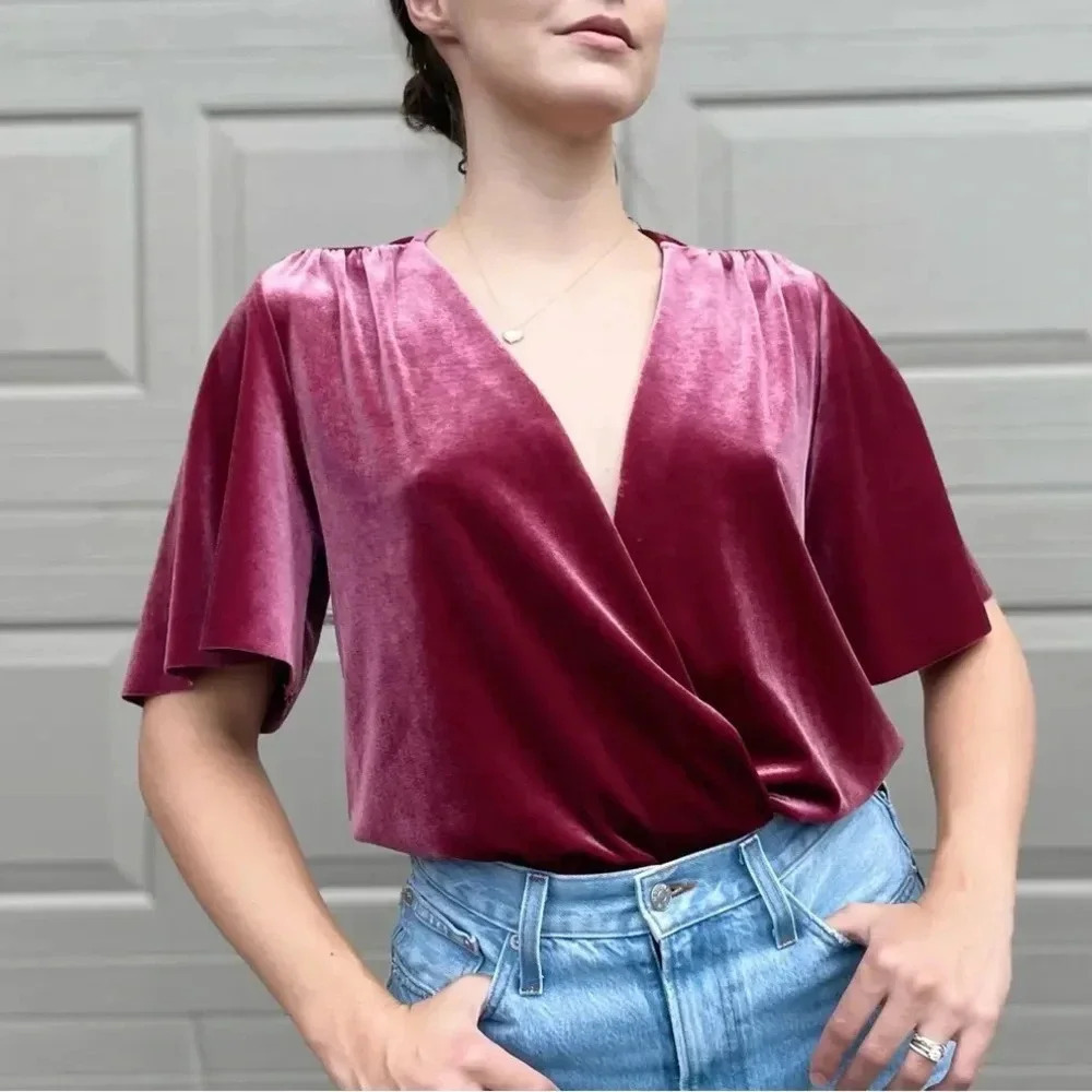 ZARA Maroon Burgundy Velvet Plunge Neckline Draped Bodysuit Blouse Size Medium